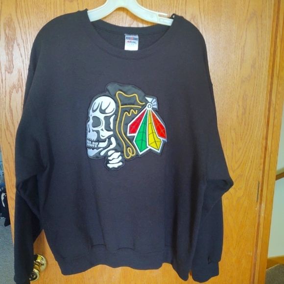 no brand Other - Men's Large Hawks sweatshirt